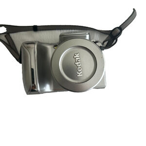 Kodak EasyShare Z612 6.1MP Digital Camera - Silver - Not tested
